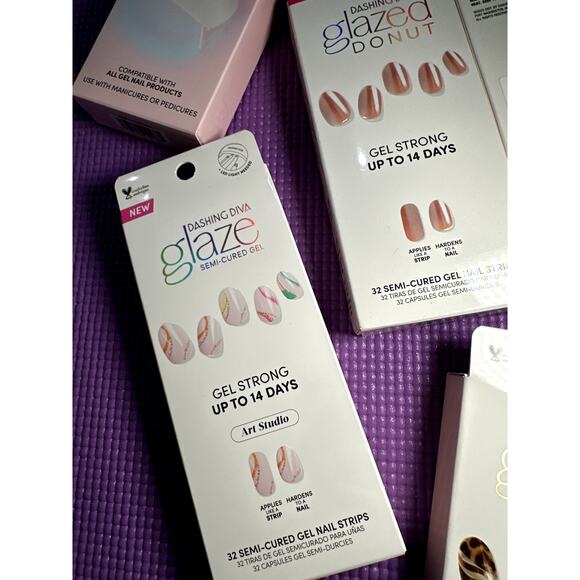 Dashing Diva Lot Glazed Donut & Glaze Semi Cured Gel NEW Mini LED Lamp Press On - Picture 4 of 5